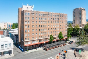 Mount Baker Apartments in Bellingham, WA - Building Photo