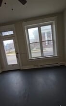 134 York St, Unit 1 in Hanover, PA - Foto de edificio - Building Photo