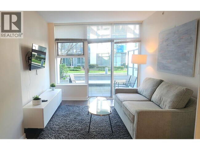 1777 W 7th Ave in Vancouver, BC - Building Photo - Building Photo