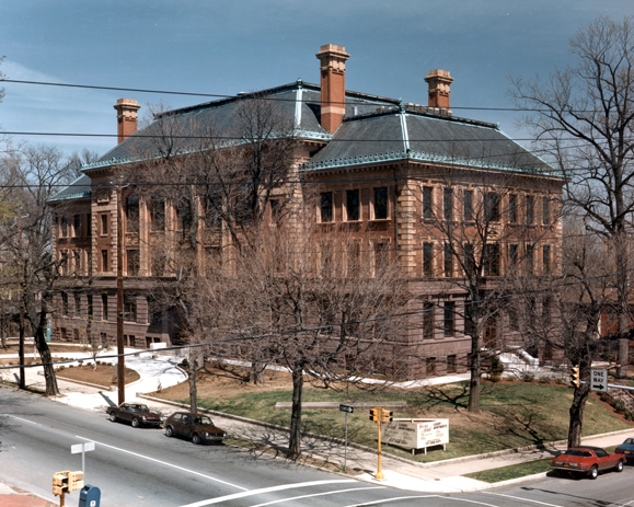 Residences at Stevens School in Lancaster, PA - Building Photo