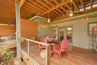 1212 Castle Hill St in Austin, TX - Building Photo - Building Photo