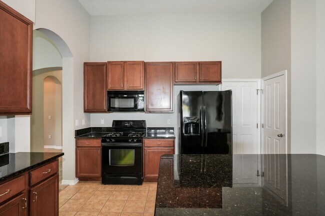 31212 Anniston Dr in Wesley Chapel, FL - Building Photo - Building Photo