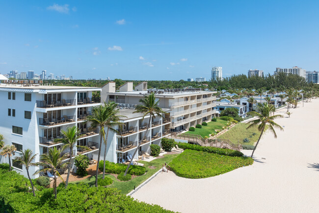 Lago Mar North Lodge Condos