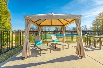 Hawthorne Park South in Murfreesboro, TN - Foto de edificio - Building Photo