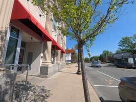 22 S Main St, Unit 205 in Rochester, NH - Building Photo