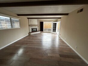 253 Leeward Ave in Pismo Beach, CA - Building Photo - Building Photo