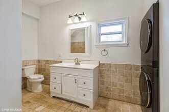 1240 N Greenview Ave in Chicago, IL - Building Photo - Building Photo