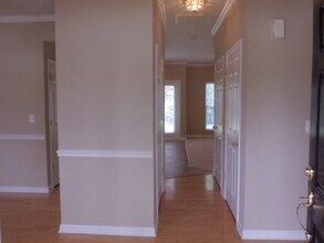 4400 Chimney Springs Dr in Greensboro, NC - Building Photo - Building Photo
