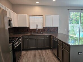 407 Chatooga Ln in Woodstock, GA - Foto de edificio - Building Photo