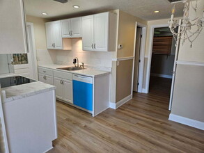 5015 Bitner St in New Port Richey, FL - Building Photo - Building Photo