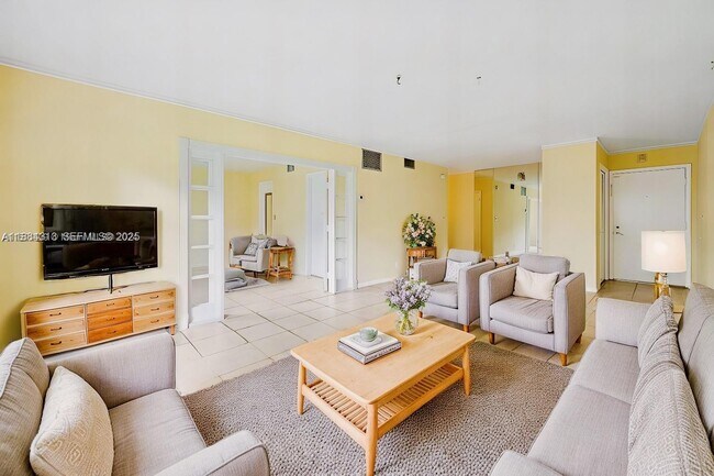 124 NE 19th Ct in Wilton Manors, FL - Building Photo - Building Photo