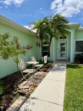 420 NW Emilia Way in Jensen Beach, FL - Building Photo - Building Photo