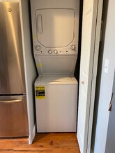 387 Wickenden St-Unit -3 in Providence, RI - Foto de edificio - Building Photo