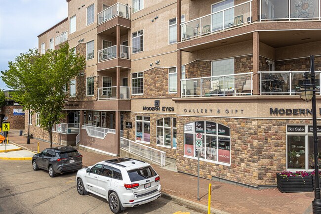 5 Perron St in St. Albert, AB - Building Photo - Building Photo