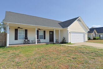 4211 Callery Knoll Ct in Fayetteville, NC - Building Photo - Building Photo