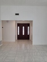 1724 Powder River Dr NE in Rio Rancho, NM - Building Photo - Building Photo