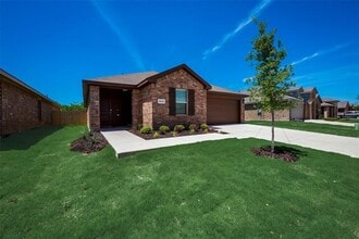 8816 Ring Gold Dr in Fort Worth, TX - Building Photo - Building Photo