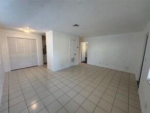 1795 NW 55th Ave in Lauderhill, FL - Building Photo - Building Photo