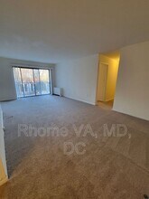 8830 Piney Branch Rd in Silver Spring, MD - Building Photo - Building Photo