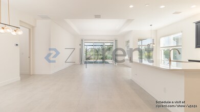 32330 Mahogany Valley Dr in Wesley Chapel, FL - Building Photo - Building Photo