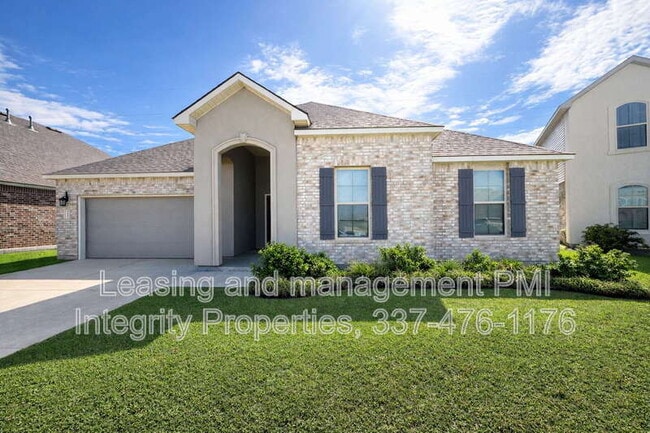 property at 115 Rue Chateau Royal Dr