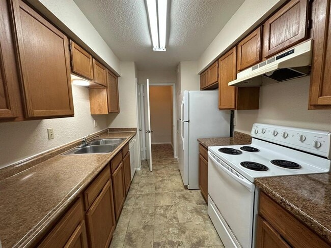 property at 9700 Leawood Blvd