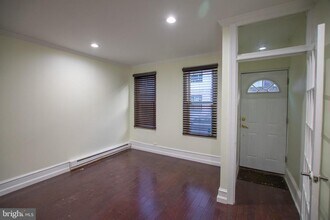 2043 Gerritt St in Philadelphia, PA - Building Photo - Building Photo