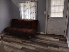 204 Southwood Rd in Pasadena, MD - Building Photo - Building Photo