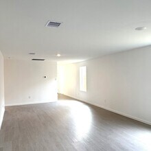 6859 Flowering Ginger Ln, Unit S-51 in Katy, TX - Building Photo - Building Photo