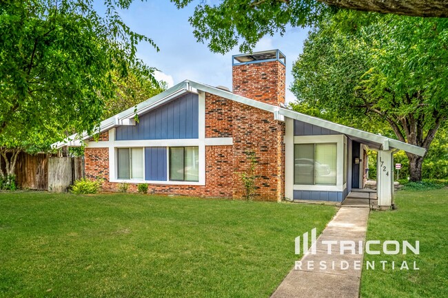 property at 1724 Crystal Way