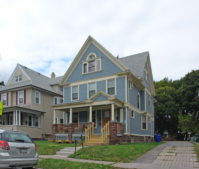 115 Laburnam Cres in Rochester, NY - Foto de edificio - Building Photo