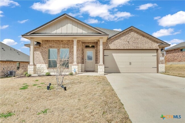 property at 2420 Elba Dr