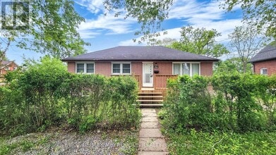 1020 Brewer St in Peterborough, ON - Building Photo - Building Photo