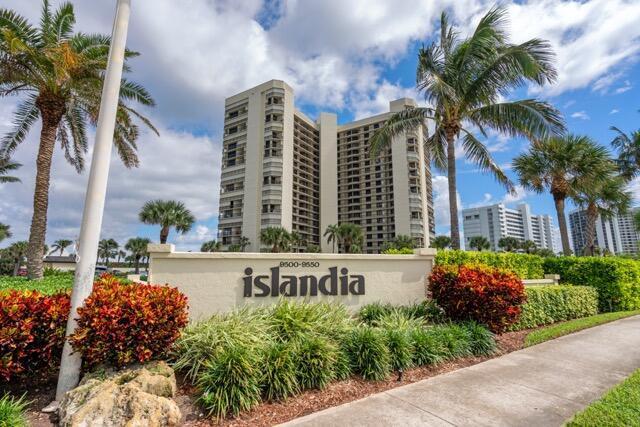 9550 S Ocean Dr in Jensen Beach, FL - Building Photo
