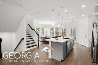 1526 Halstead Pl in Suwanee, GA - Building Photo - Building Photo