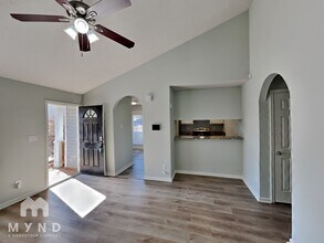 5404 Katherine Ct in Dallas, NC - Foto de edificio - Building Photo