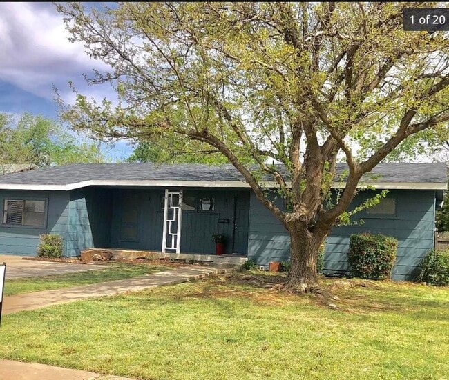 property at 2516 44th St