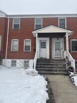 2917 Cornwall Rd in Dundalk, MD - Building Photo