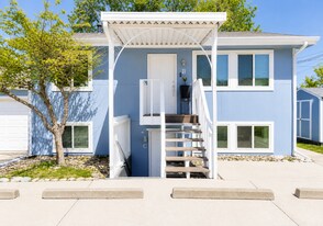 6205 E Ohio Ave in Denver, CO - Building Photo