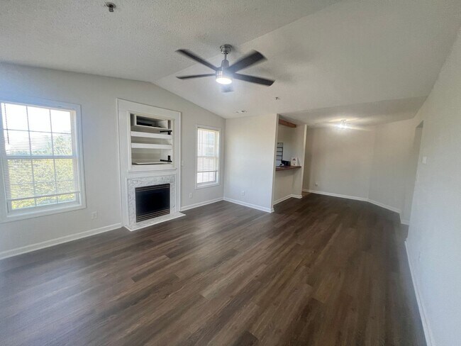 721 Melba Ct in Wilmington, NC - Building Photo - Building Photo