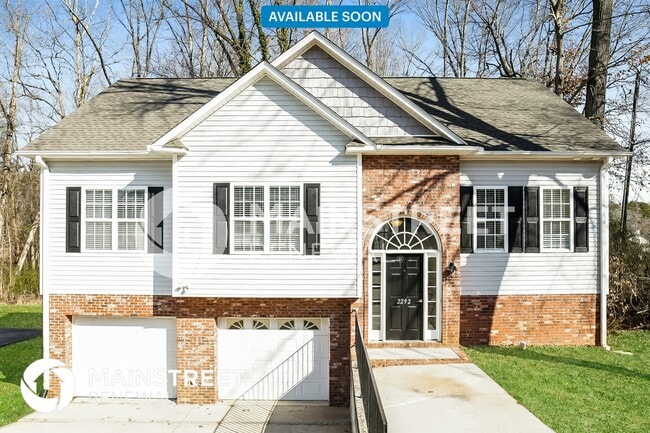 property at 2292 Briar Glen Rd