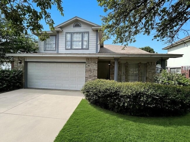 property at 909 Settlement Cove
