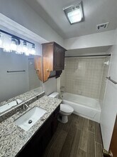 13172 Eastridge Dr in Oklahoma City, OK - Foto de edificio - Building Photo