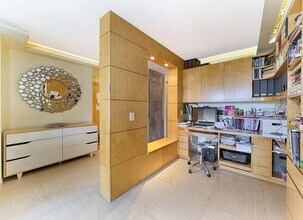311 Greenwich St in New York, NY - Building Photo - Building Photo