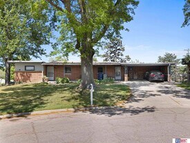 4620 Eden Cir in Lincoln, NE - Building Photo