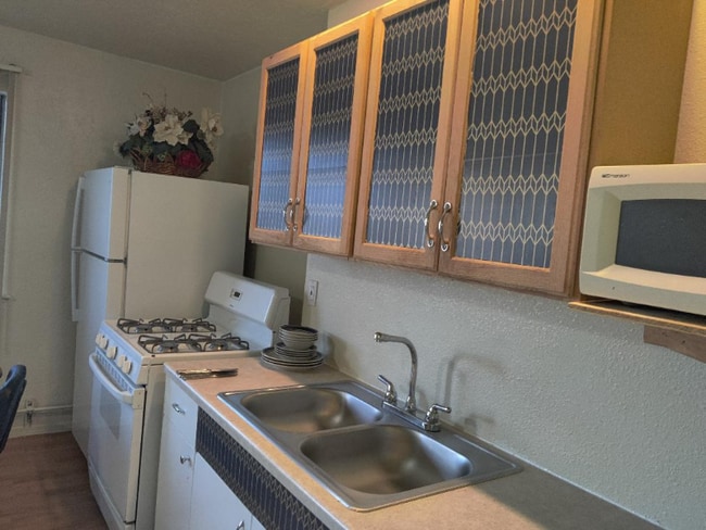 811 Georgiana Dr in Gallup, NM - Building Photo - Building Photo