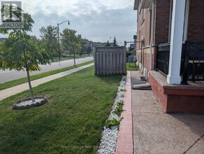 36 Spicebush Terrace in Brampton, ON - Building Photo - Building Photo