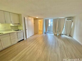 824 Kinau St in Honolulu, HI - Building Photo