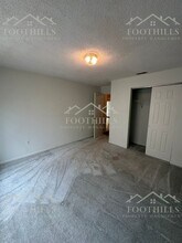 1003 Ravenswood Dr in Anderson, SC - Foto de edificio - Building Photo