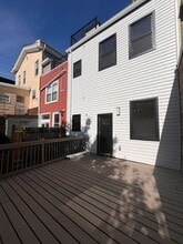 604 Palisade Ave, Unit 1 in Jersey City, NJ - Foto de edificio - Building Photo